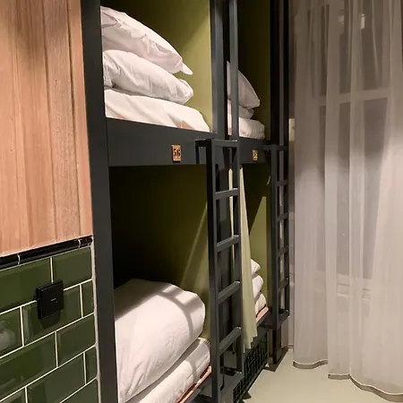 Hostel Durty Nelly's