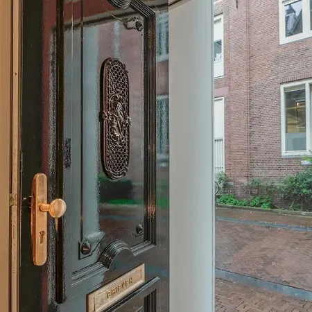 Leidse Square 5 Star Luxury Bed and breakfast